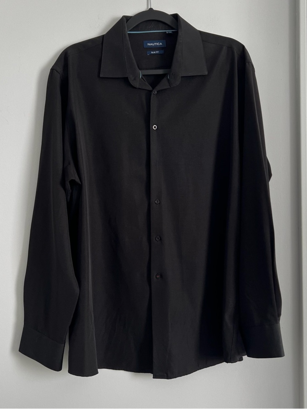 Nautica Men's Solid Black Long-Sleeve Dress Shirt